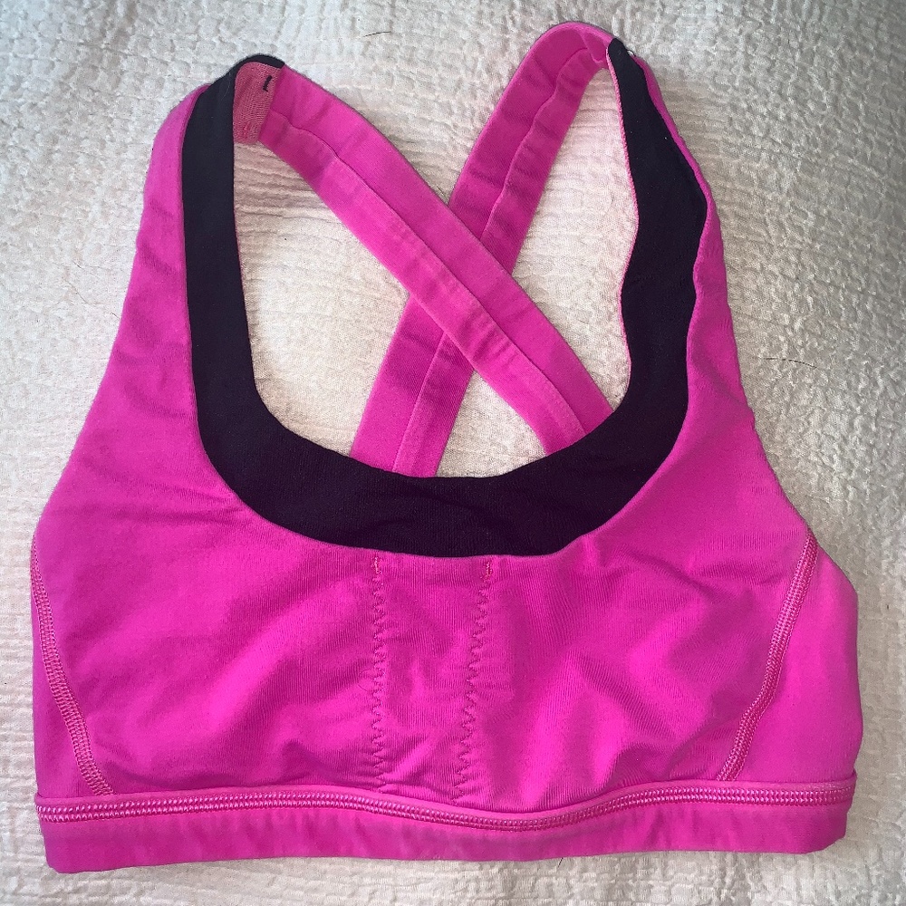 Lululemon sports bra